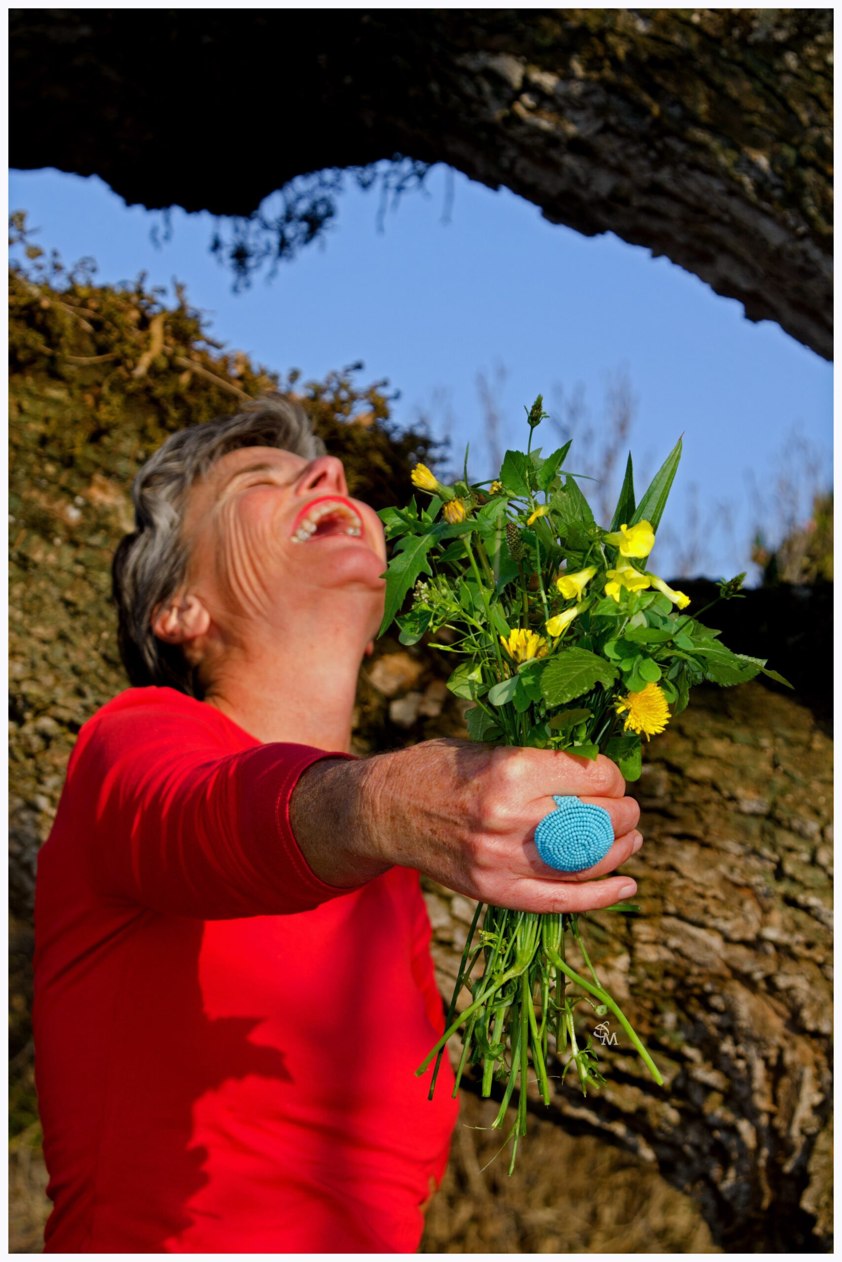 Turning Wild Weeds into Edible Meals: Rewilding Expert, Nikki Brighton, in Scottburgh for Walk-and-Talk Fundraiser