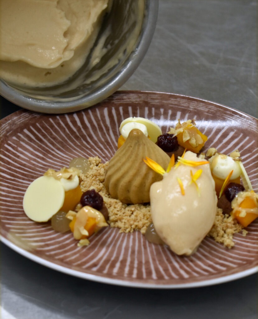 Ice cream and brulee bliss